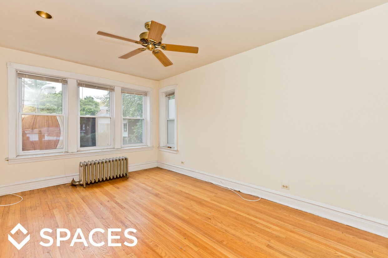 Foto principal - 4615 N Rockwell St