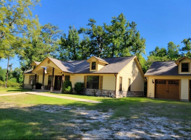 Building Photo - 128 Cisco