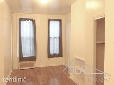 Building Photo - 117 Maujer St