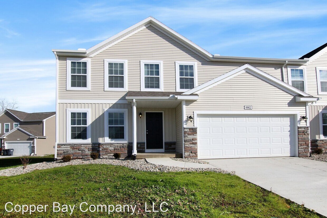 4 br, 2.5 bath House 8862 Tiburon Lane House Rental in Richland, MI