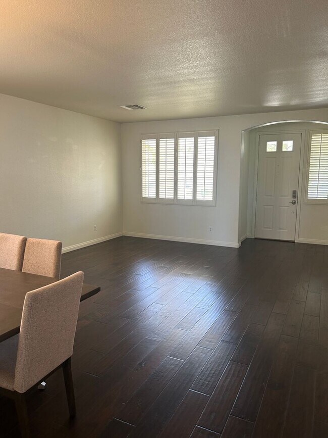 Building Photo - Summerlin Home with Private Pool and Spa