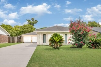 Building Photo - 12726 Westella Dr