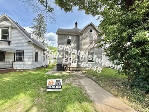 Building Photo - 418 Greenwood Ave