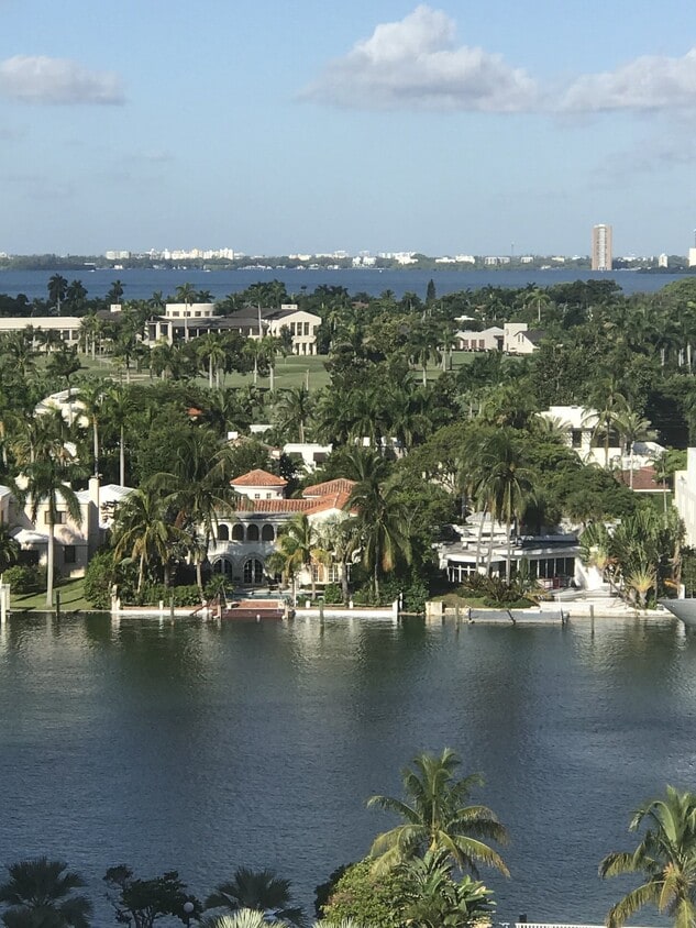 Photo - 5701 Collins Ave (Miami Beach, FL)