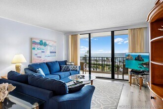 Building Photo - 300 Ocean Trail Way