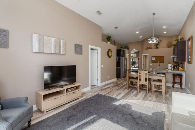 Foto del edificio - 140 Madiera Beach Blvd