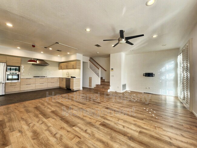 Building Photo - 18790 Caminito Pasadero