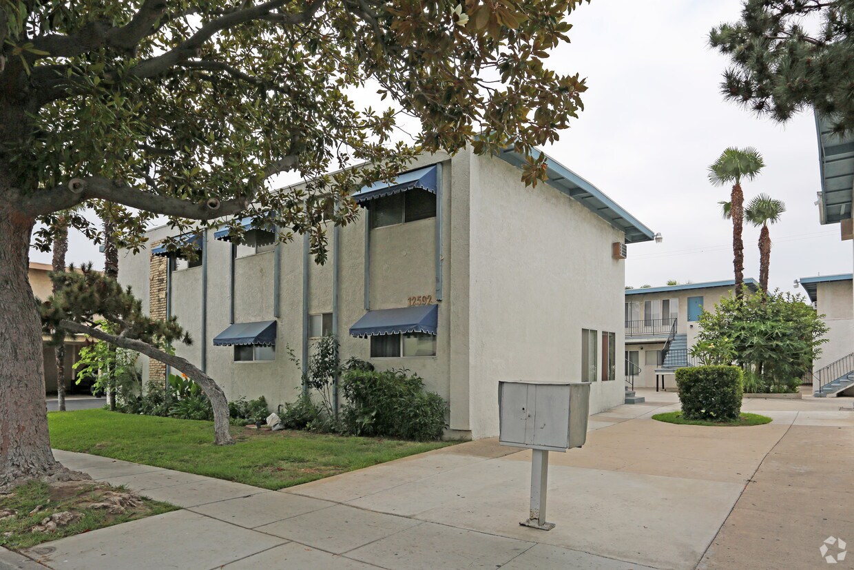 12592 Sunswept Ave, Garden Grove, CA 92843 Apartments in Garden Grove, CA