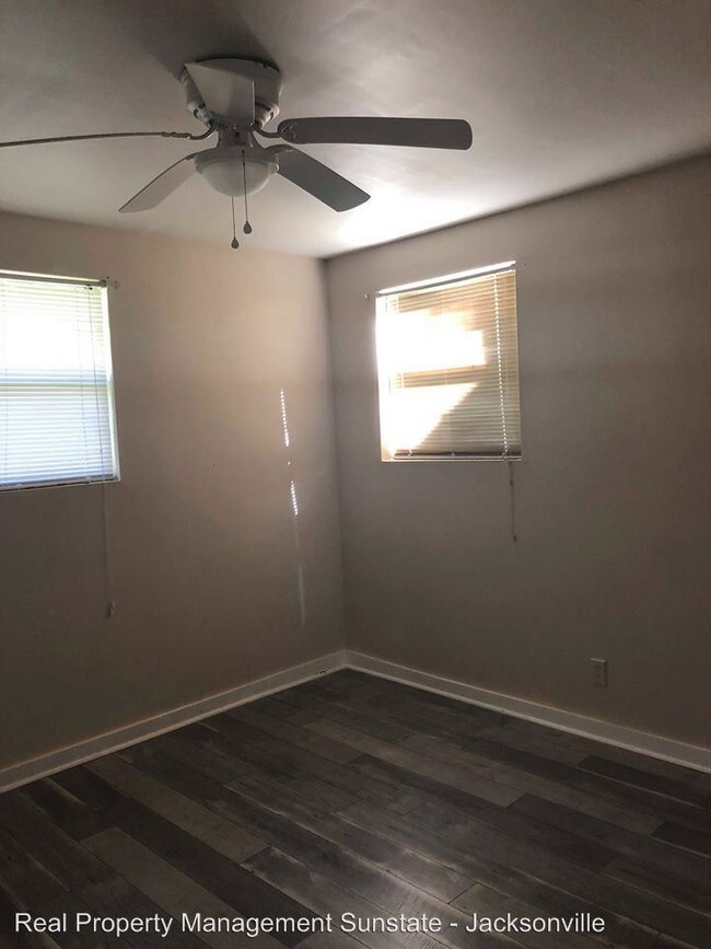Building Photo - 2 br, 1 bath House - 445 Belfort St