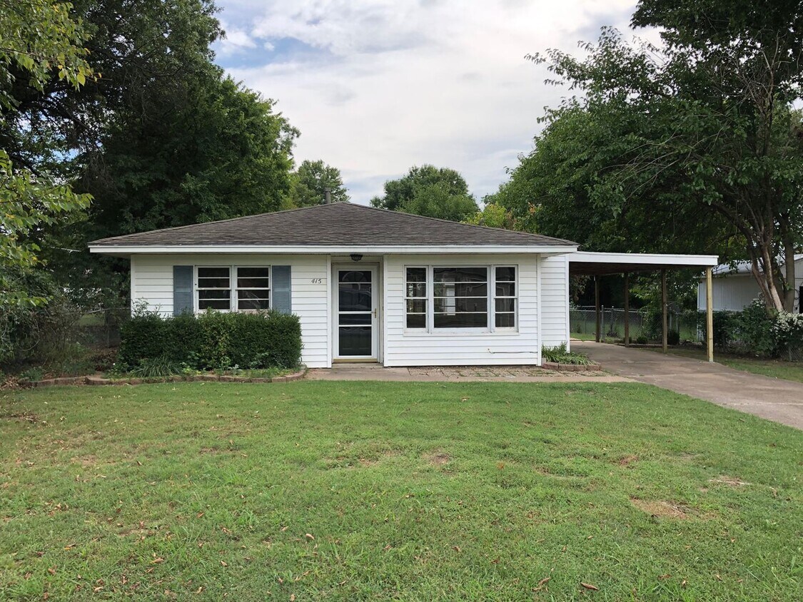 Primary Photo - Newly Remodeled 2 Bed 1 1/2 Bath Home with...