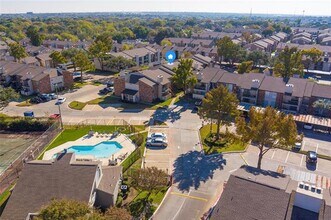 Building Photo - 12482 Abrams Rd