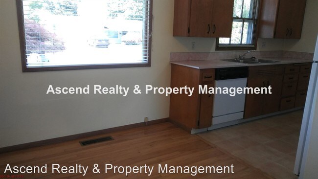 Foto del edificio - 3 br, 2 bath House - 1680 SW Wynwood Ave
