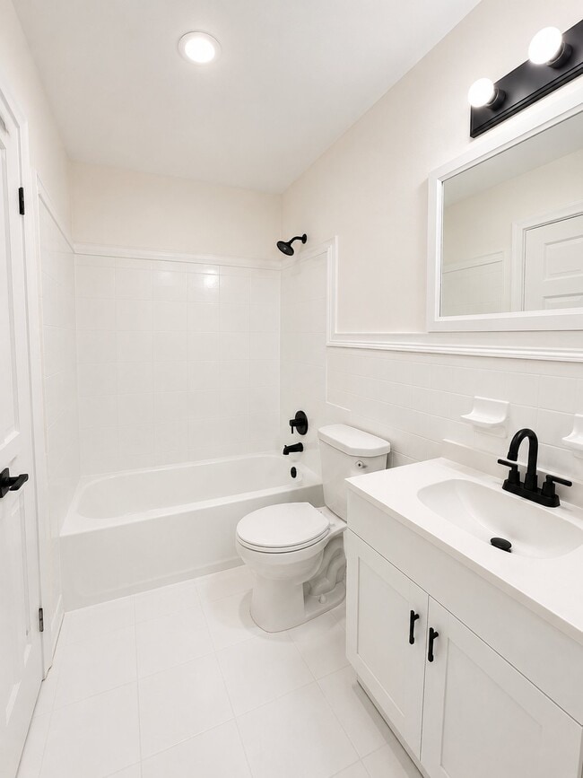 Photo - 1034 NW 3rd Ave (Fort Lauderdale, FL) Apartment
