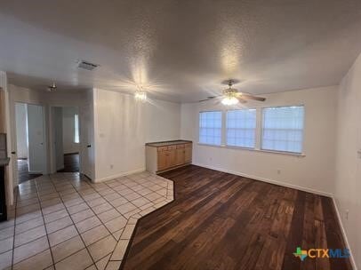 Building Photo - 1416 River Rd
