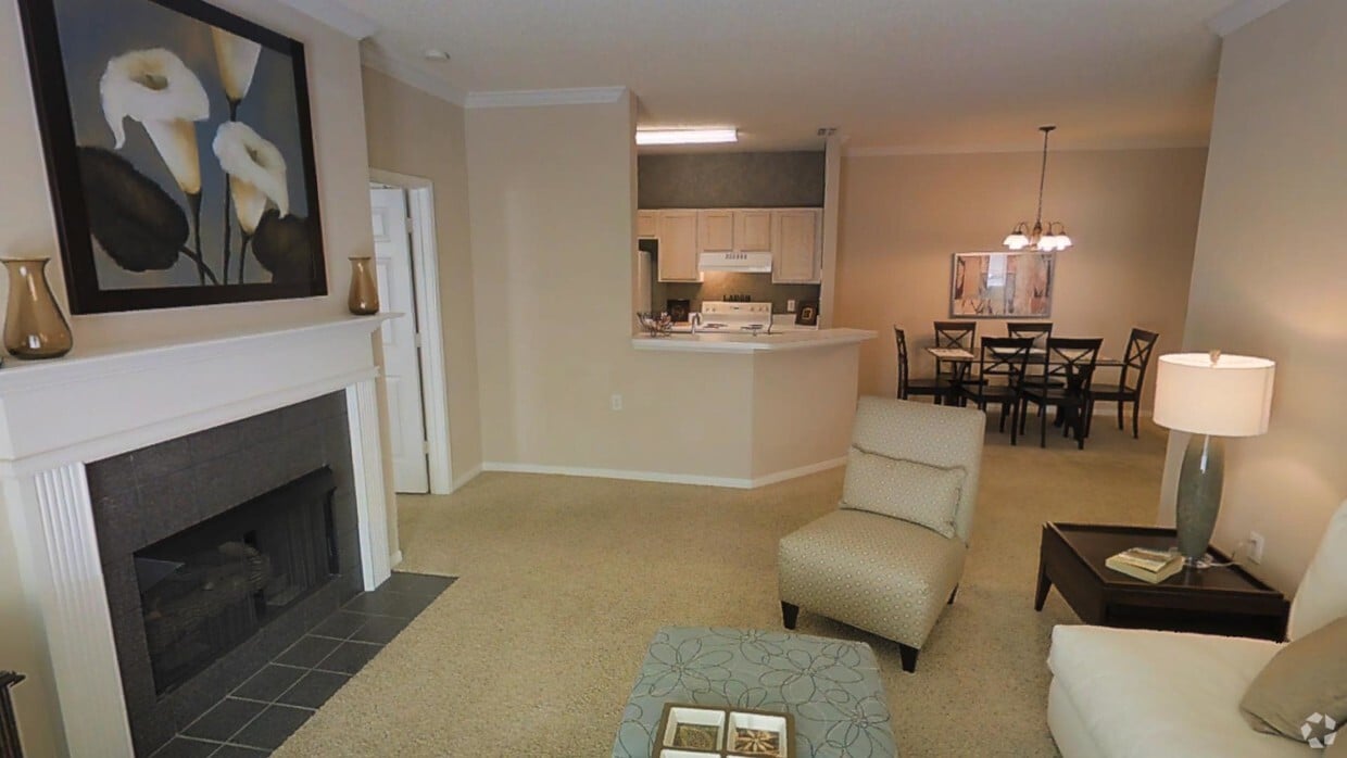 Photo - The Avenues of Lakeshore Apartments