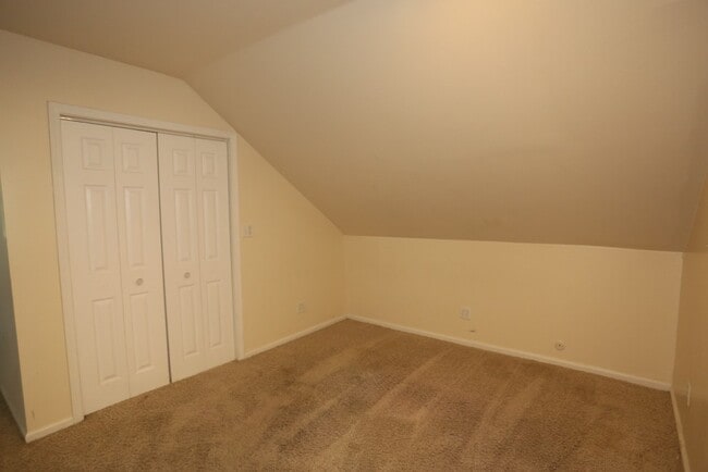Foto del edificio - 2458 N Clybourn Ave