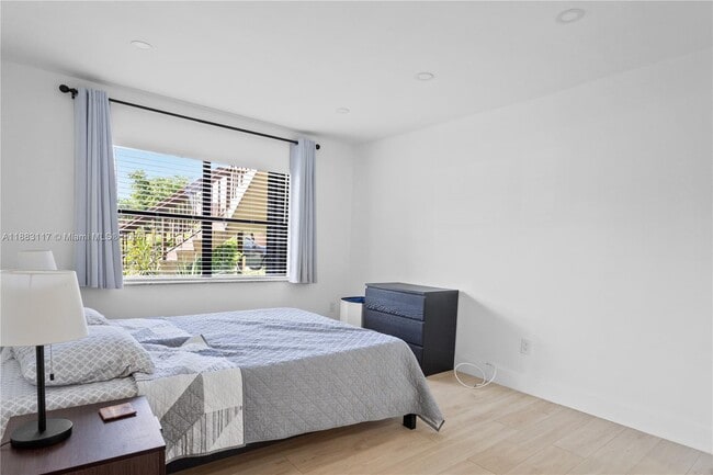 Foto del edificio - 6530 W 27th Ave