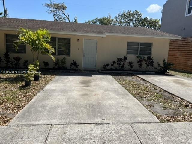 Foto principal - 3 bedroom in Miami FL 33161