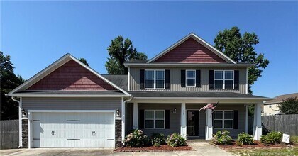 Building Photo - 112 Palmate Ct