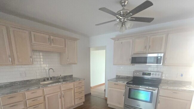 Foto del edificio - 711 29th St