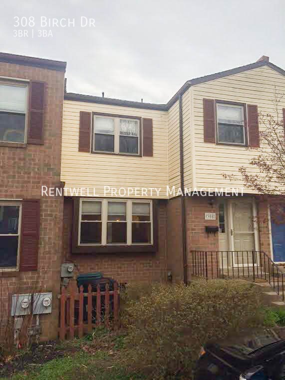 Foto del edificio - 308 Birch Dr