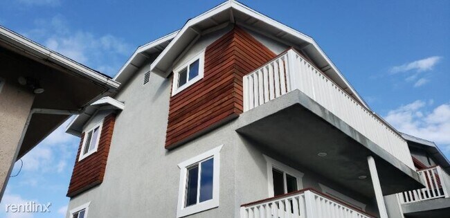 Building Photo - 6159 Mesa Ave
