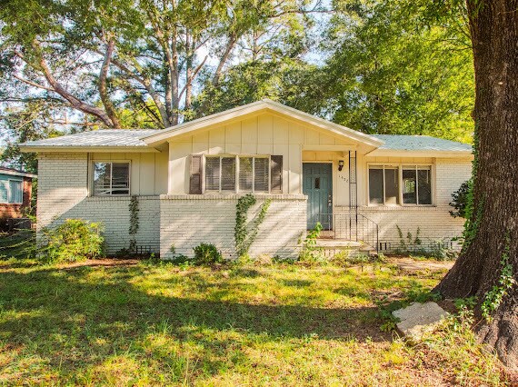 Primary Photo - 1432 Brighton Rd