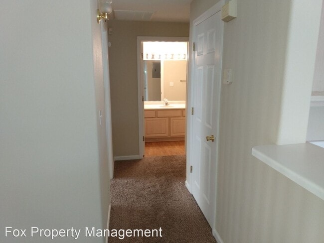 Building Photo - 2 br, 2 bath House - 1186 Opal Street, Uni...