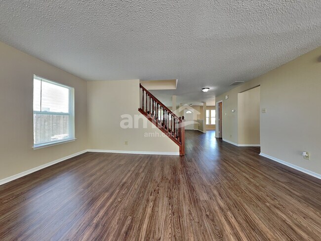 Foto del edificio - 10421 Parmer Cir