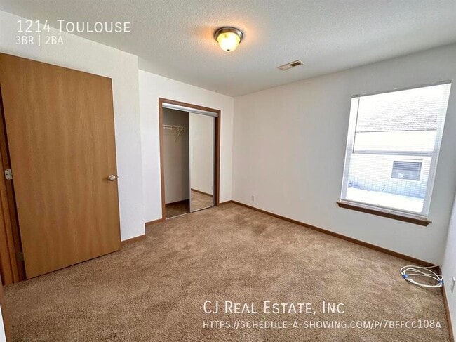Building Photo - 1214 Toulouse St
