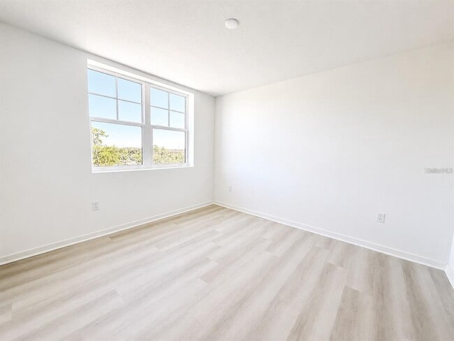 Building Photo - 5587 Millennia Park Dr