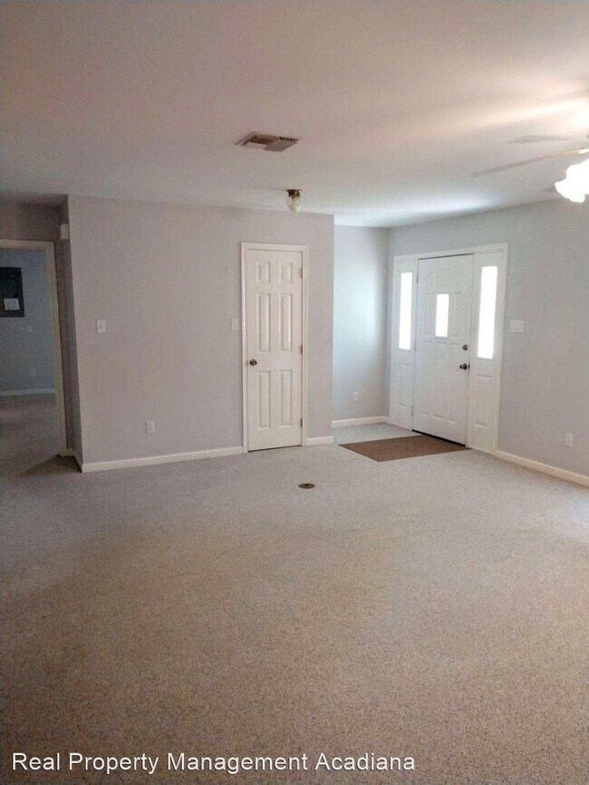 Foto del edificio - 3 br, 2.5 bath House - 205 Rue Bordeaux