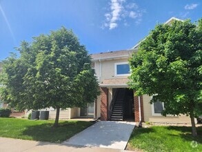 Building Photo - 1835 SW White Birch Cir
