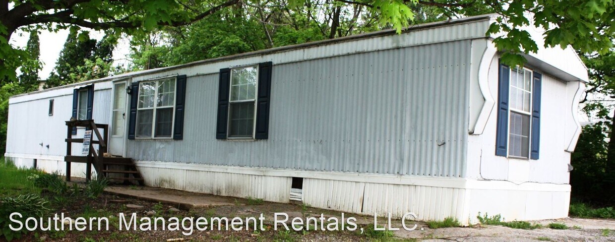 Foto principal - 2 br, 1 bath House - 141 N. Pear Ave.