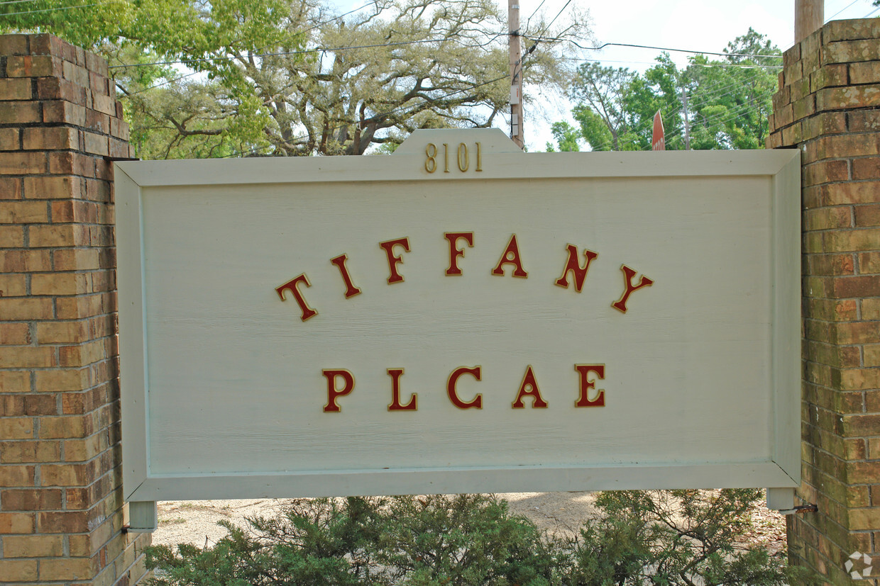  - Tiffany Place