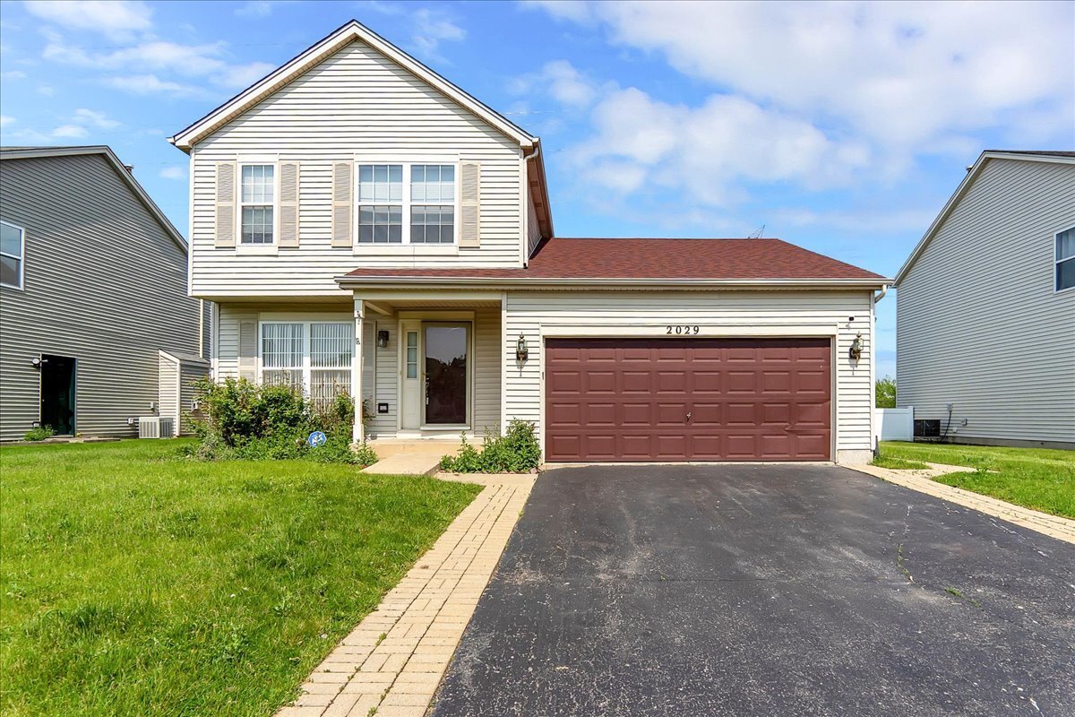 Primary Photo - 2029 Ridgemoor Dr