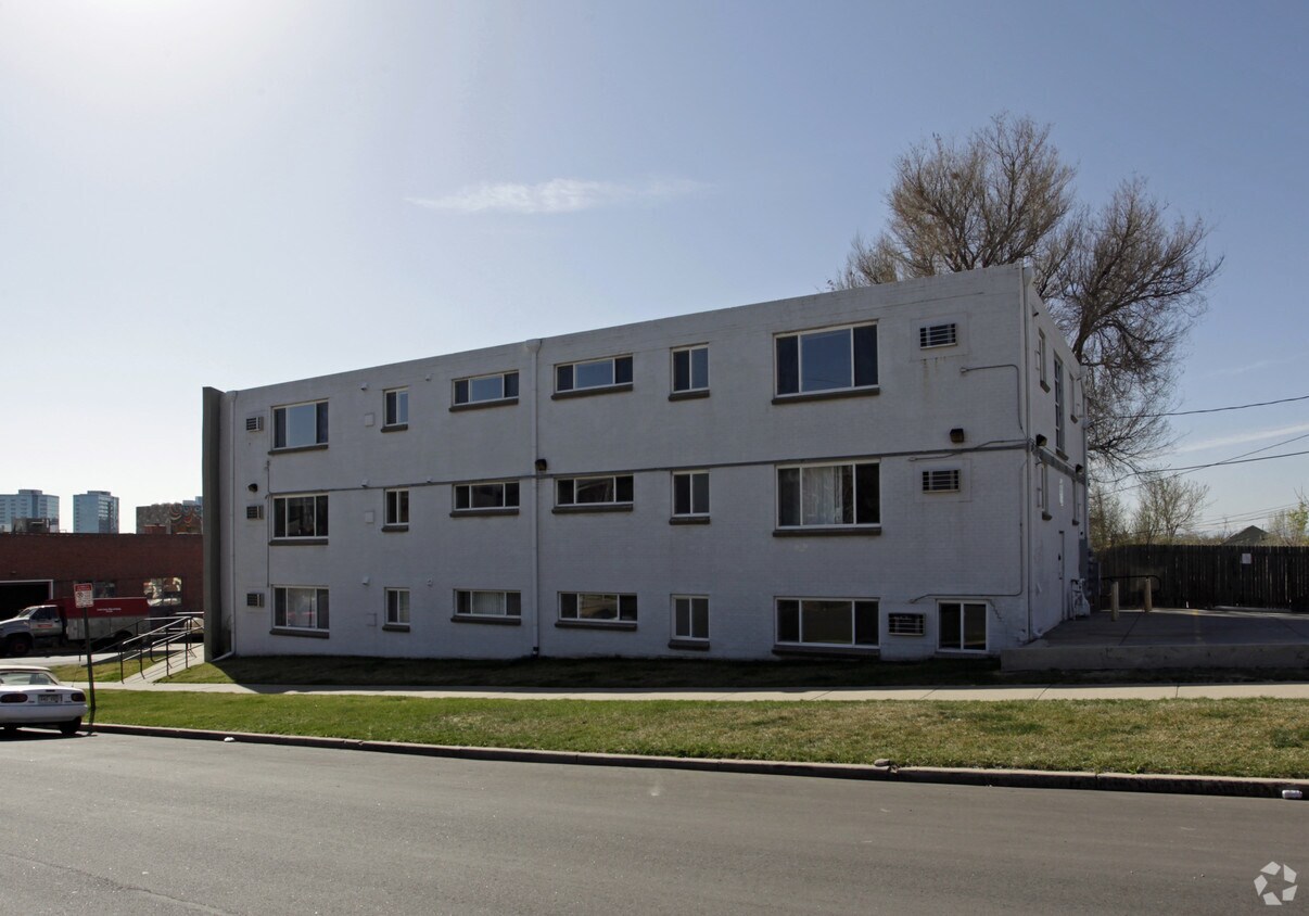 Building Photo - HAWC Apartments