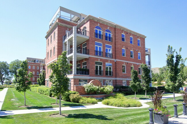 Foto del edificio - 400 E Capitol Park Ave