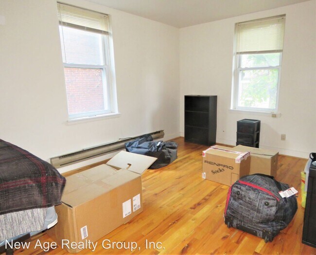 Foto del edificio - 4 br, 2 bath House - 3235 Powelton Avenue