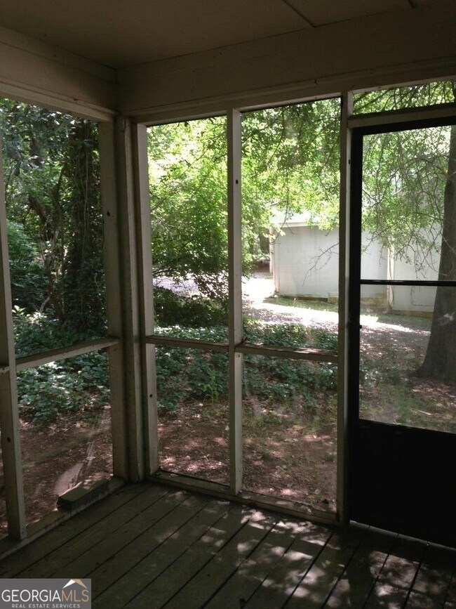 215 Shoals Rd, Athens, GA 30605 House Rental in Athens, GA