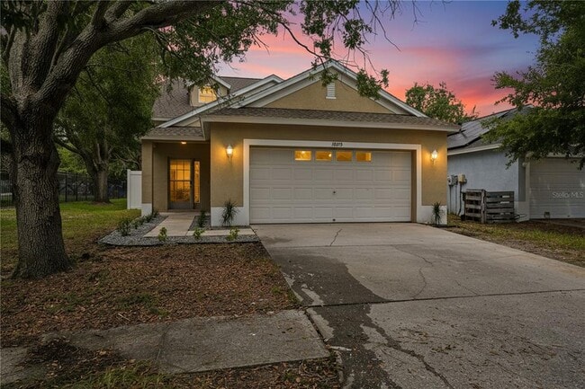 Building Photo - 10215 Lakeside Vista Dr