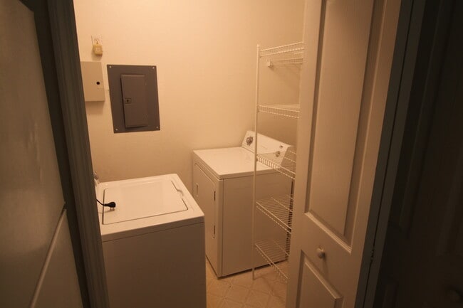 Foto del edificio - RIVERVIEW: Allegro Palms - 2nd Floor Condo...