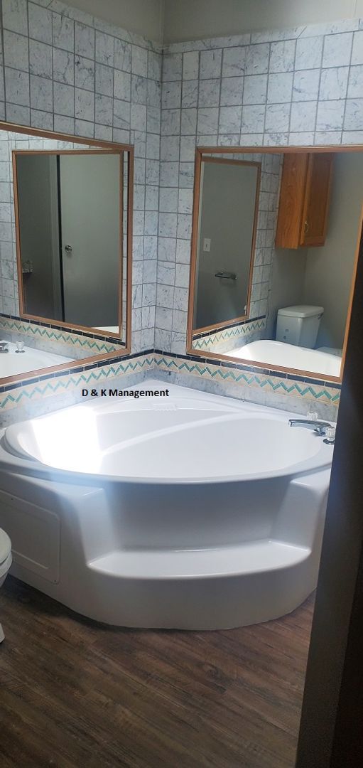 Foto del edificio - 3 Bedroom 2 Bath Convenient to Downtown