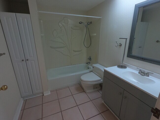 Foto del edificio - 4063 Prescott St