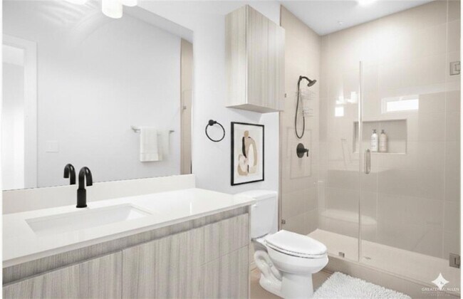 Foto del edificio - 608 N Alexandrite Ave