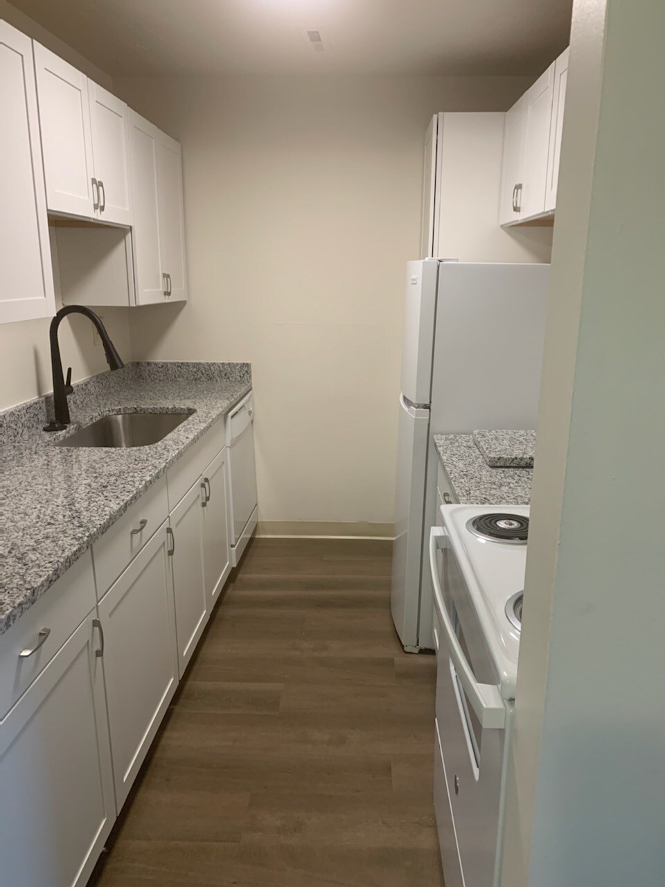 Westown Garden Apartments – photo 4