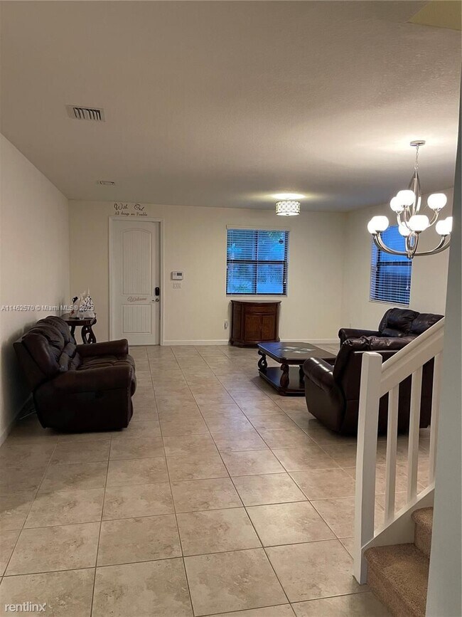 Foto del edificio - 3 br, 2.5 bath House - 15382 SW 173rd Ln