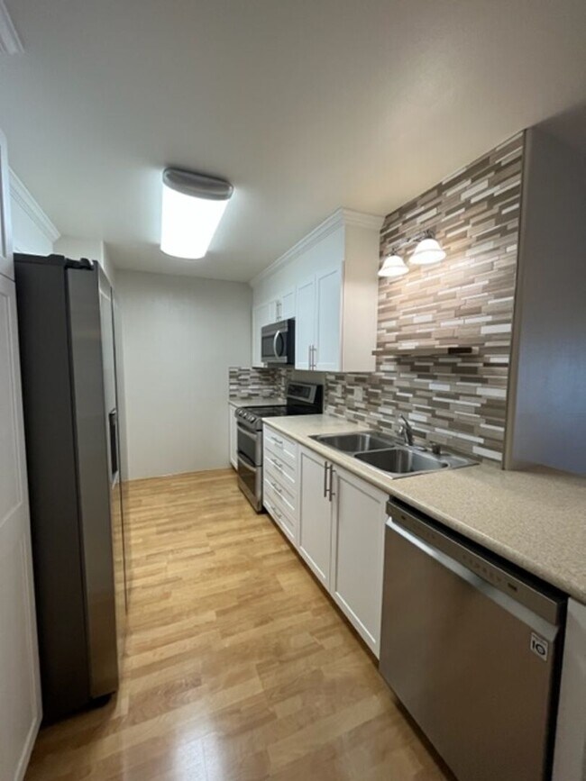 Building Photo - Nohona Mililani Mauka 2 bed/2 bath/ 1 car ...