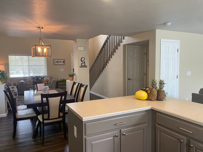 Foto del edificio - 14583 Gaylord St