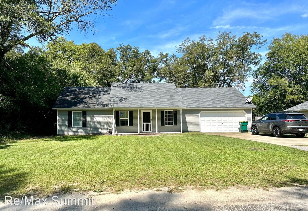 Primary Photo - 3 br, 2 bath House - 1820 Pheasant Drive